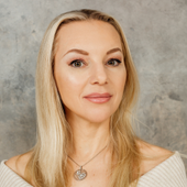 Попова Екатерина Алексеевна, врач-косметолог