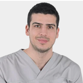 Ражаб Карам, стоматолог-терапевт