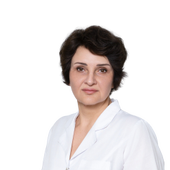 Белова Роксана Акбаровна, врач-косметолог