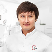 Дарищев Игорь Николаевич, стоматолог-ортопед