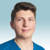 Сенаторов Валерий Олегович, стоматолог-хирург