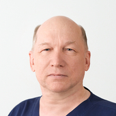 Кобзев Евгений Владимирович, стоматолог-терапевт