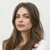 Байгулова Евгения Сергеевна, врач-косметолог