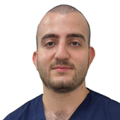 Гулахмедов Муса Шавкатович, стоматолог-хирург