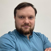 Константинов Артур Андреевич, стоматолог-хирург