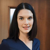 Бурнатная Олеся Александровна, стоматолог-терапевт