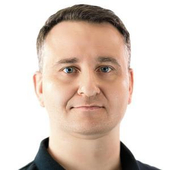 Негоица Игорь Сергеевич, стоматолог-терапевт