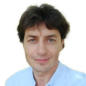 Лукьяненко Василий Васильевич, массажист