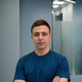 Фаттахов Артур Иршатович, стоматолог-хирург