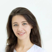 Фомичева Алина Вячеславовна, стоматолог-терапевт