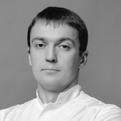 Обуховский Дмитрий Юрьевич, стоматолог-хирург