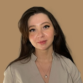 Маршалкина Юлия Александровна, пластический хирург