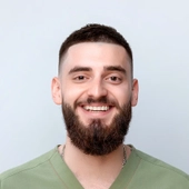 Шакман Аслан Бесланович, детский стоматолог