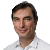 Сысолятин Святослав Павлович, стоматолог-терапевт