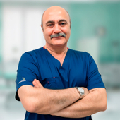 Казарьянц Эдуард Владимирович, травматолог