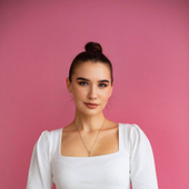 Токарь Карина Андреевна, дерматолог