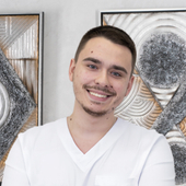 Климов Никита Игоревич, стоматолог-хирург