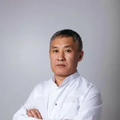 Иванов Игорь Анатольевич, стоматолог-терапевт