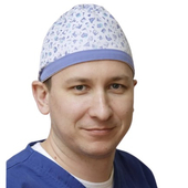 Богомолов Алексей Валерьевич, офтальмолог-хирург