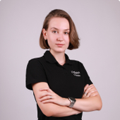 Остахова Ксения Дмитриевна, стоматолог-терапевт