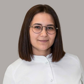 Матросова (Крупнова) Алина Алексеевна, ортодонт