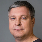 Маламуж Олег Сергеевич, стоматолог-ортопед