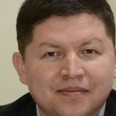 Хисматуллин Раян Рафкатович, офтальмолог