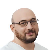 Мнацаканов Артур Сергеевич, стоматолог-ортопед