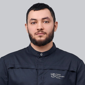 Пиров Азамат Мелибоевич, стоматолог-хирург