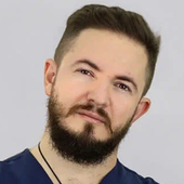 Гребнев Андрей Евгеньевич, стоматолог-хирург