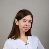 Данникова Анастасия Сергеевна, стоматолог-терапевт