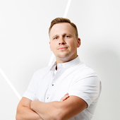 Серый Вадим Иванович, стоматолог-терапевт