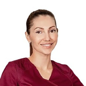 Долгая Олеся Владимировна, стоматолог-терапевт