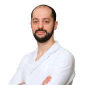 Абрамов Эмиль Рауфович, стоматолог-терапевт