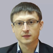 Малянов Дмитрий Николаевич, стоматолог-терапевт