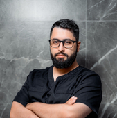 Ахмад Надим Бассам, стоматолог-хирург