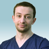 Айбазов Умар Рамазанович, стоматолог-хирург