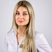 Зиновьева Диана Наримановна, детский стоматолог