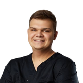 Николаев Дмитрий Александрович, стоматолог-хирург