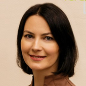 Николаева Елена Фаруловна, стоматолог-терапевт