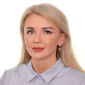 Огнева Юлия Вячеславовна, врач-косметолог