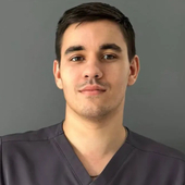 Исянов Руслан Владимирович, стоматолог-хирург