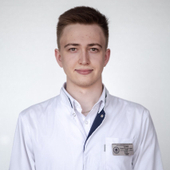 Заляев Расим Ильшатович, стоматолог-терапевт