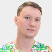 Щастливый Денис Владимирович, стоматолог-терапевт