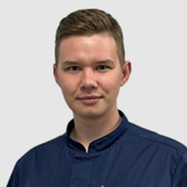 Кузнецов Максим Алексеевич, стоматолог-терапевт