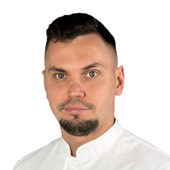 Назаров Руслан Михайлович, инструктор ЛФК