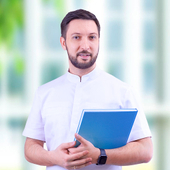 Черноусов Илья Леонидович, эндоскопист