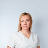 Коростелева Евгения Викторовна, стоматолог-терапевт