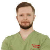 Кузьмичев Константин Николаевич, офтальмолог