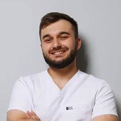 Борукаев Эльдар Тимурович, стоматолог-терапевт